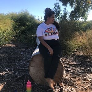 Meet your Posher, Angelica